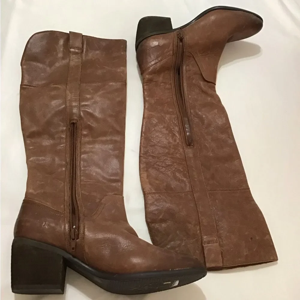 Vince Camuto Mordona Brown Knee-High Leather Boots Size 7